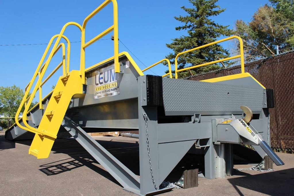 Portable Loading Dock | Ontario | King Materials Handling