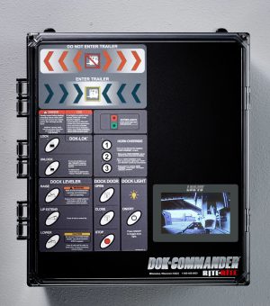 Dok-Commander® control panel